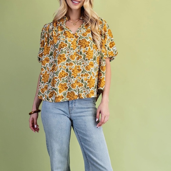 NWT floral Blouse Top - Picture 1 of 6